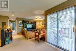 6, 35 Oakmount Court SW Calgary