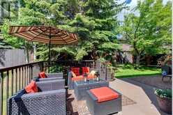 6, 35 Oakmount Court SW Calgary