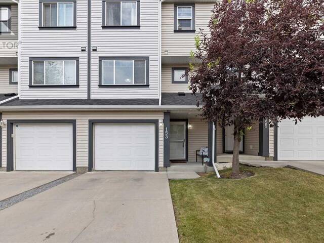 153 Everhollow Heights SW Calgary