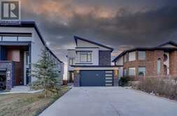 414 30 Avenue NE Calgary