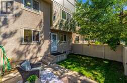 111, 405 64 Avenue NE Calgary