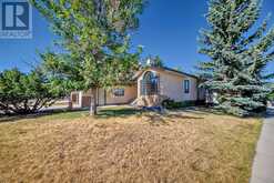 204 Hampshire Place NW Calgary