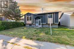 147 rudlecairn Road NE Calgary