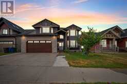 348 kinniburgh Boulevard Chestermere