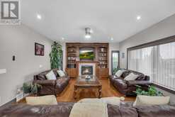 348 kinniburgh Boulevard Chestermere