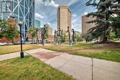 901, 221 6 Avenue SE Calgary