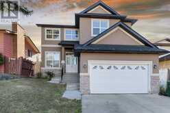 8 Castlebury Way NE Calgary