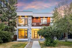 632 26 Avenue NW Calgary