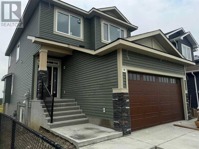 3 Lakewood Mews Strathmore Alberta