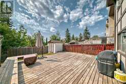 8005 Ranchview Drive NW Calgary