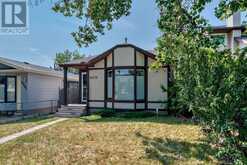 8005 Ranchview Drive NW Calgary