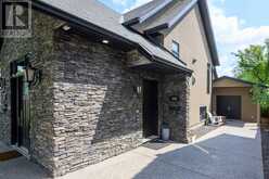 908 32 Street NW Calgary