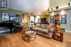 908 32 Street NW Calgary