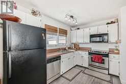 195 Pinecliff Way NE Calgary