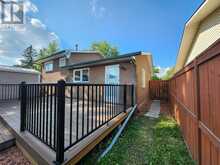 195 Pinecliff Way NE Calgary