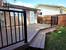 195 Pinecliff Way NE Calgary