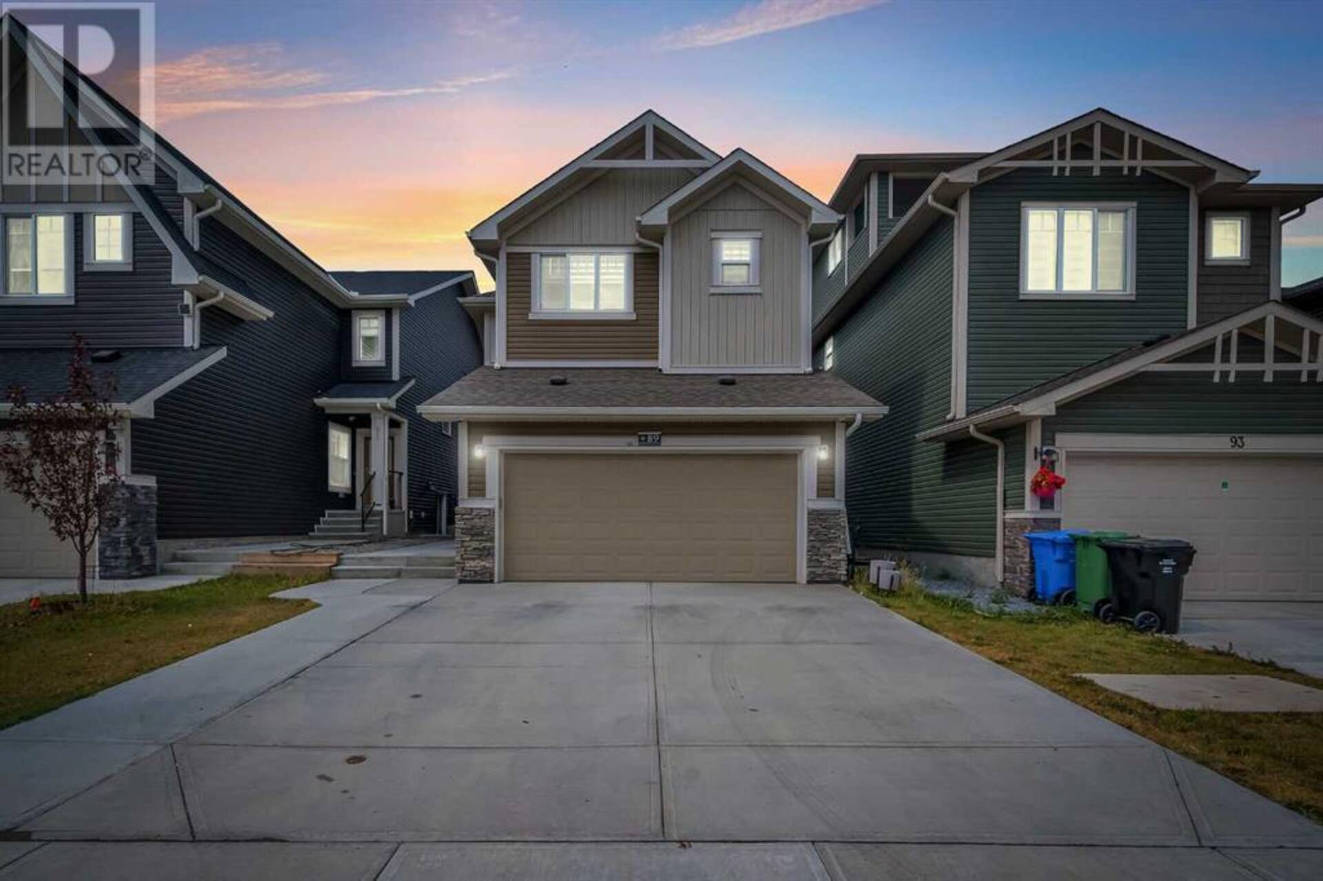 89 Saddlestone Place NE Calgary