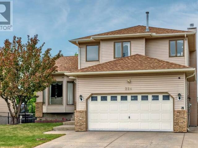 224 Edgebank Circle NW Calgary Alberta