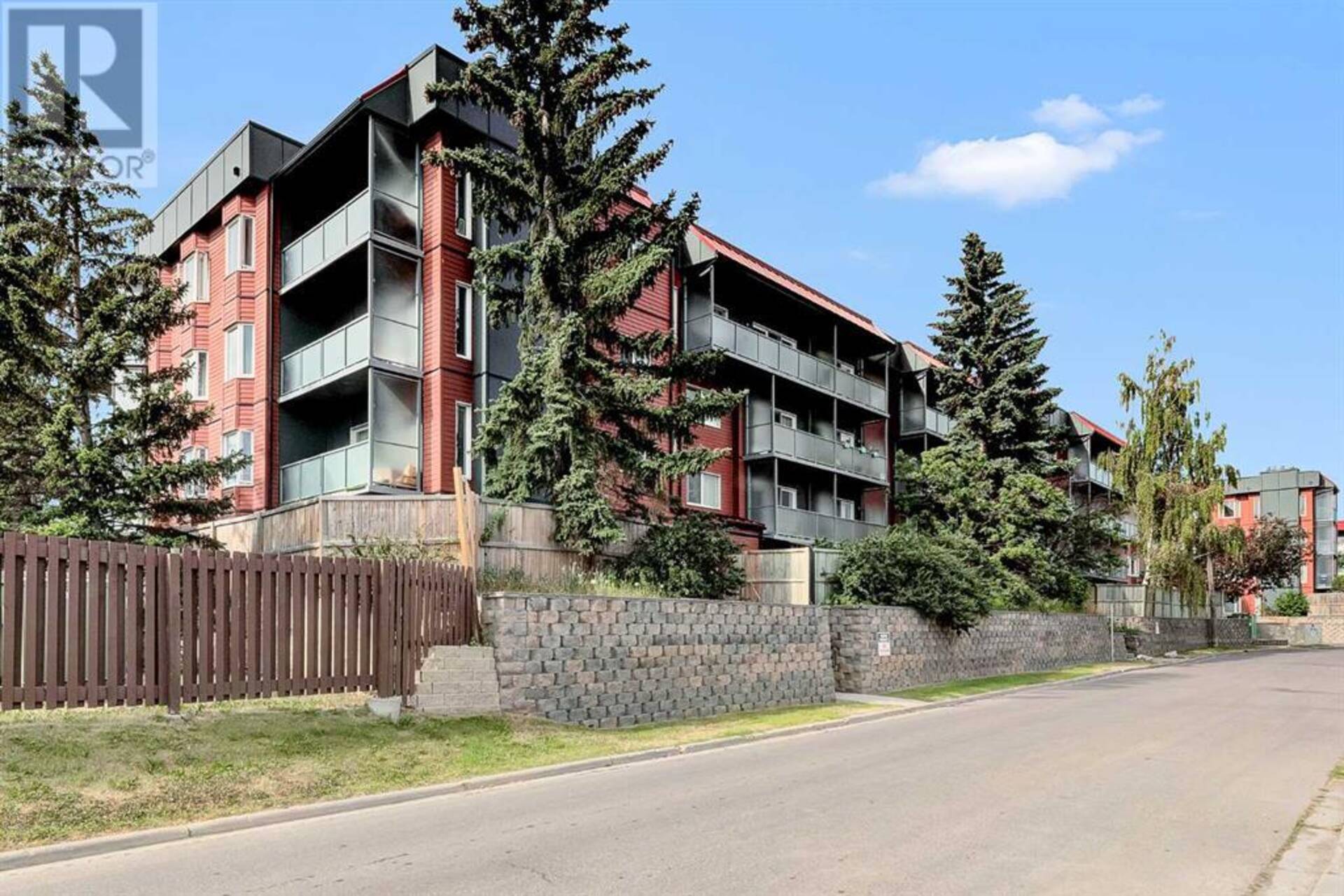 306, 335 Garry Crescent NE Calgary