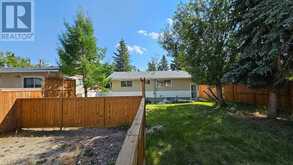 264 99 Avenue SE Calgary