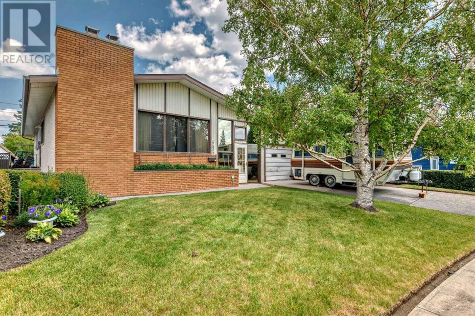 4424 3 Street NE Calgary