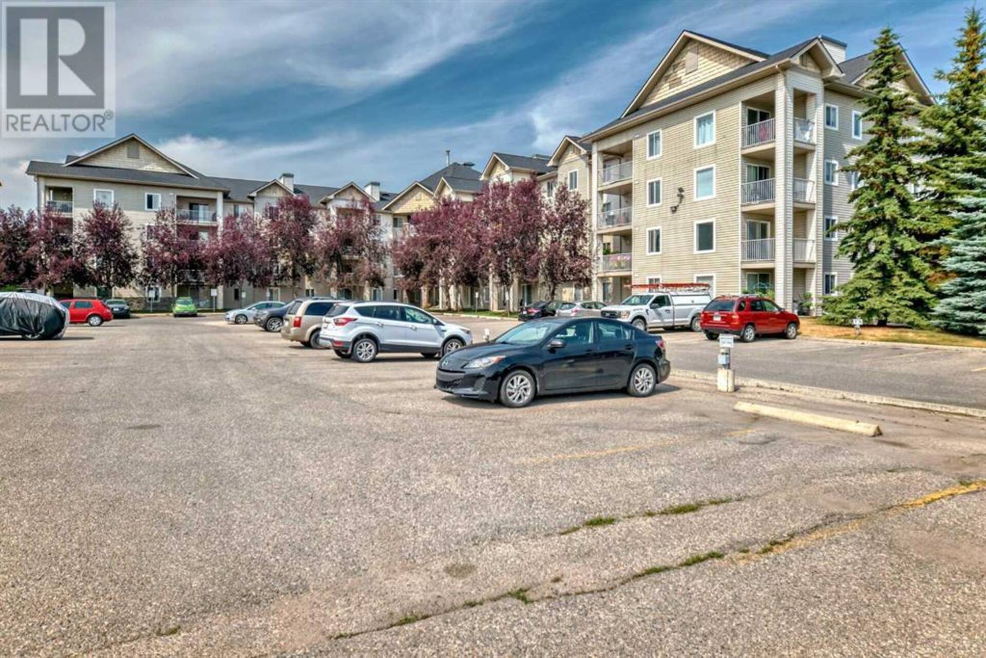 218, 3000 Somervale Court SW Calgary