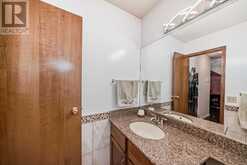 2538 Catalina Boulevard NE Calgary