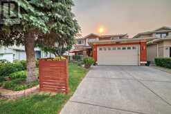 2538 Catalina Boulevard NE Calgary