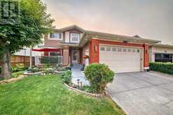 2538 Catalina Boulevard NE Calgary