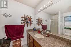 2538 Catalina Boulevard NE Calgary