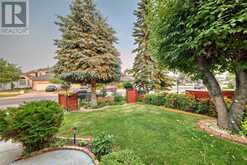 2538 Catalina Boulevard NE Calgary