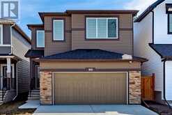 105 Creekstone Path SW Calgary