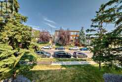 202, 431 1 Avenue NE Calgary