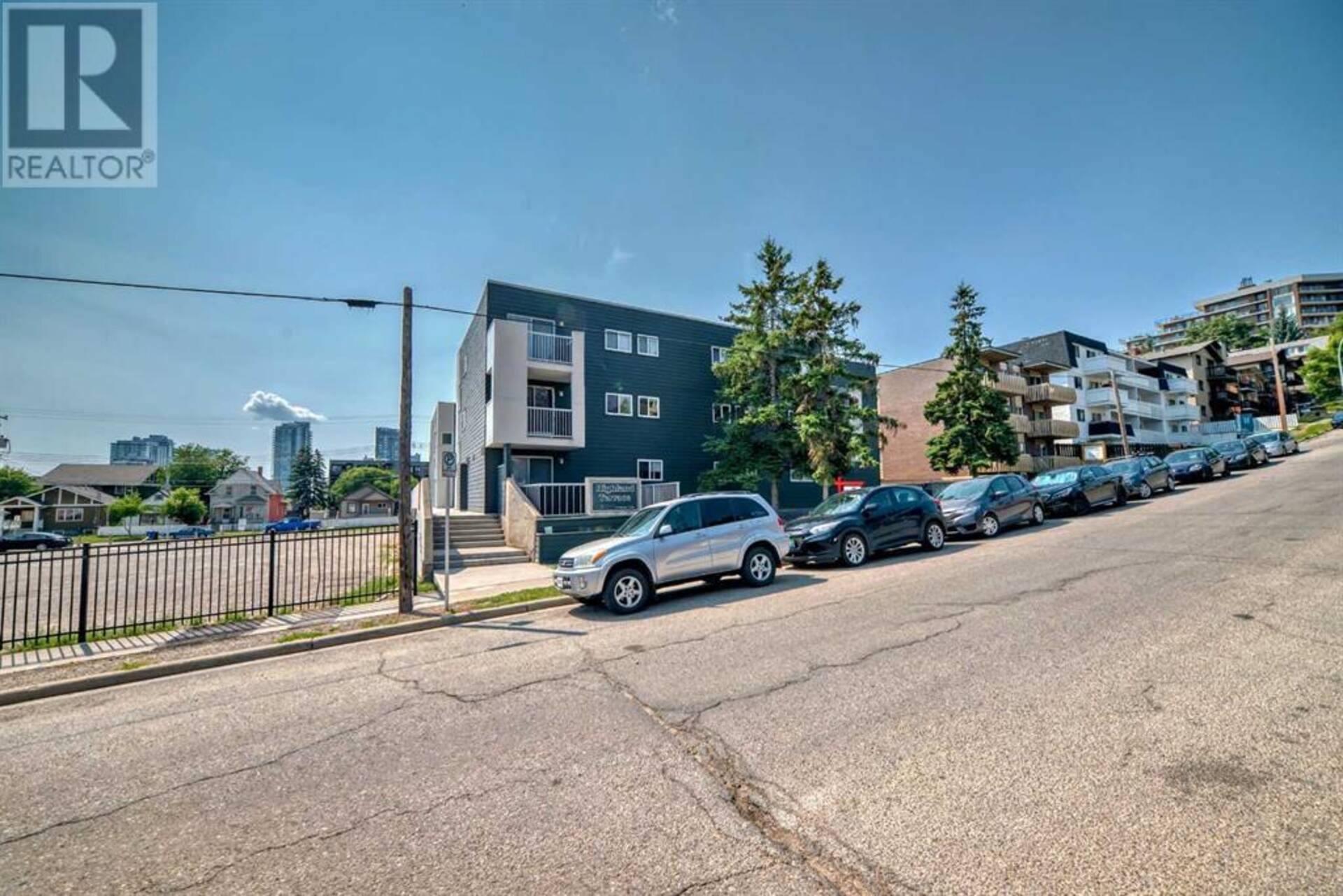 202, 431 1 Avenue NE Calgary