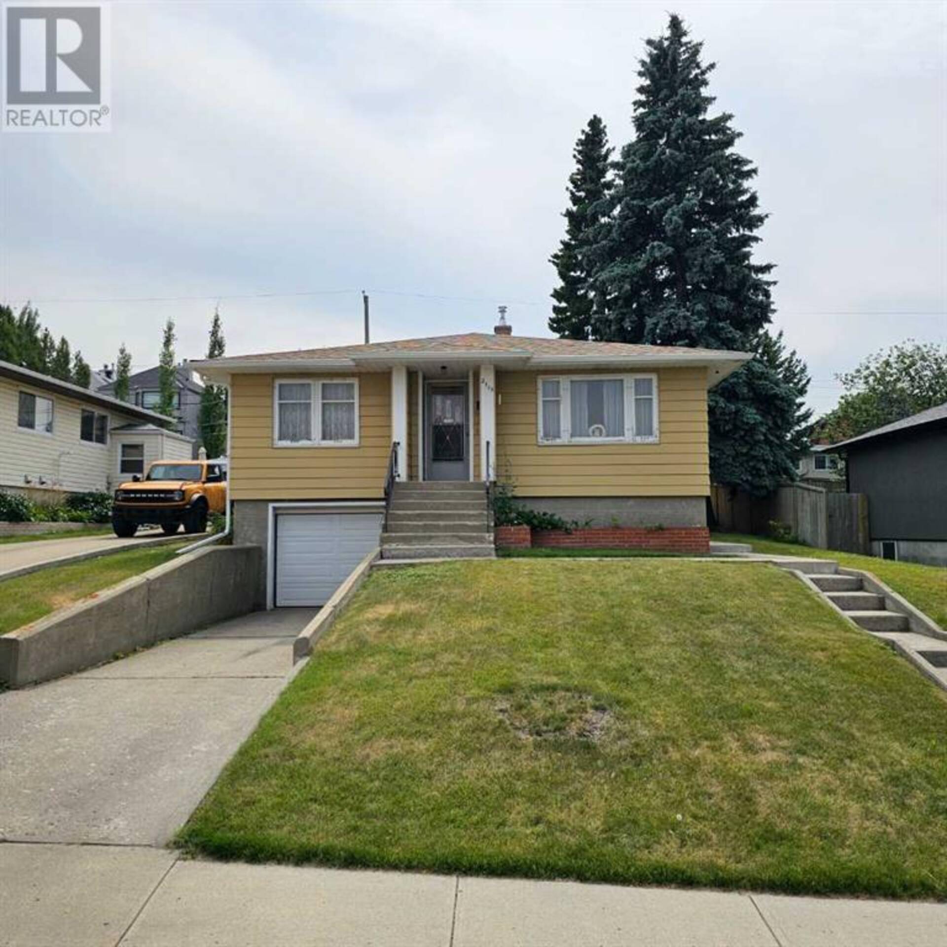 2115 22 Avenue SW Calgary