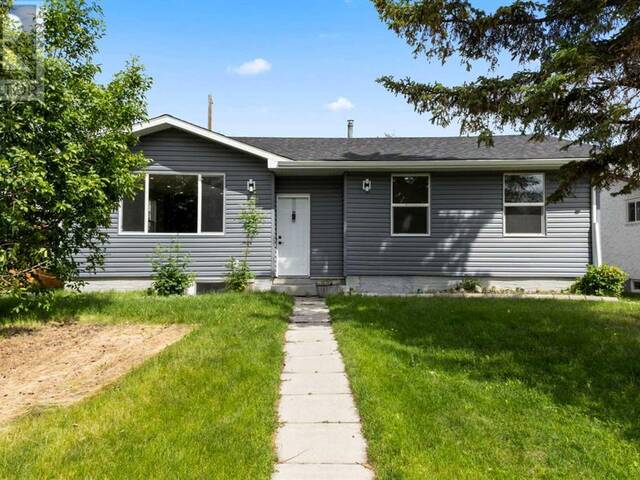 252 Queensland Drive SE Calgary Alberta