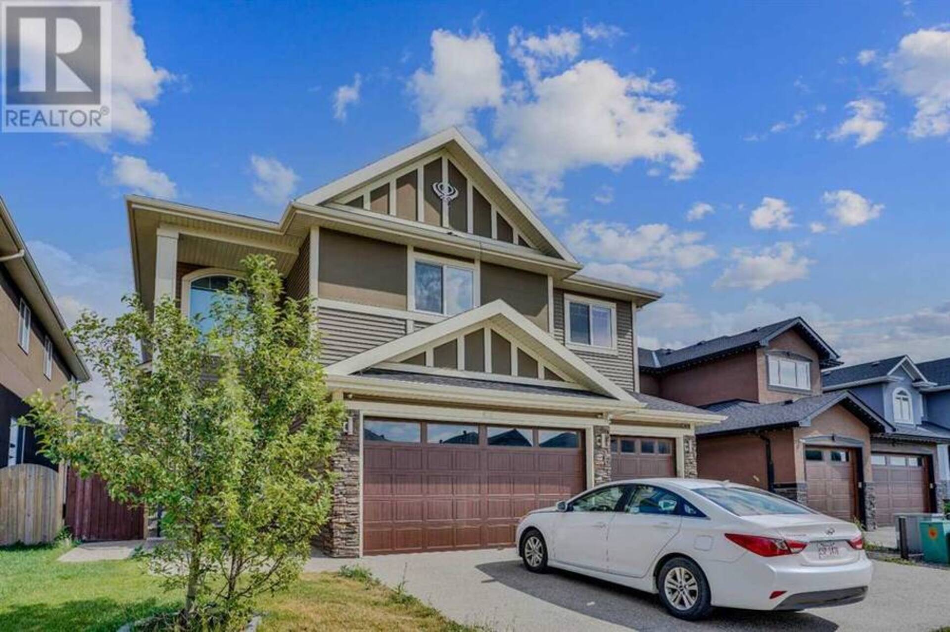 412 Kinniburgh Boulevard Chestermere