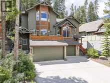 1077 Wilson Way Canmore