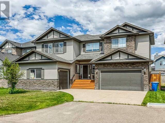 726 Canoe Avenue SW Airdrie Alberta