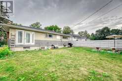 916 17A Street NE Calgary