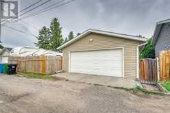 916 17A Street NE Calgary