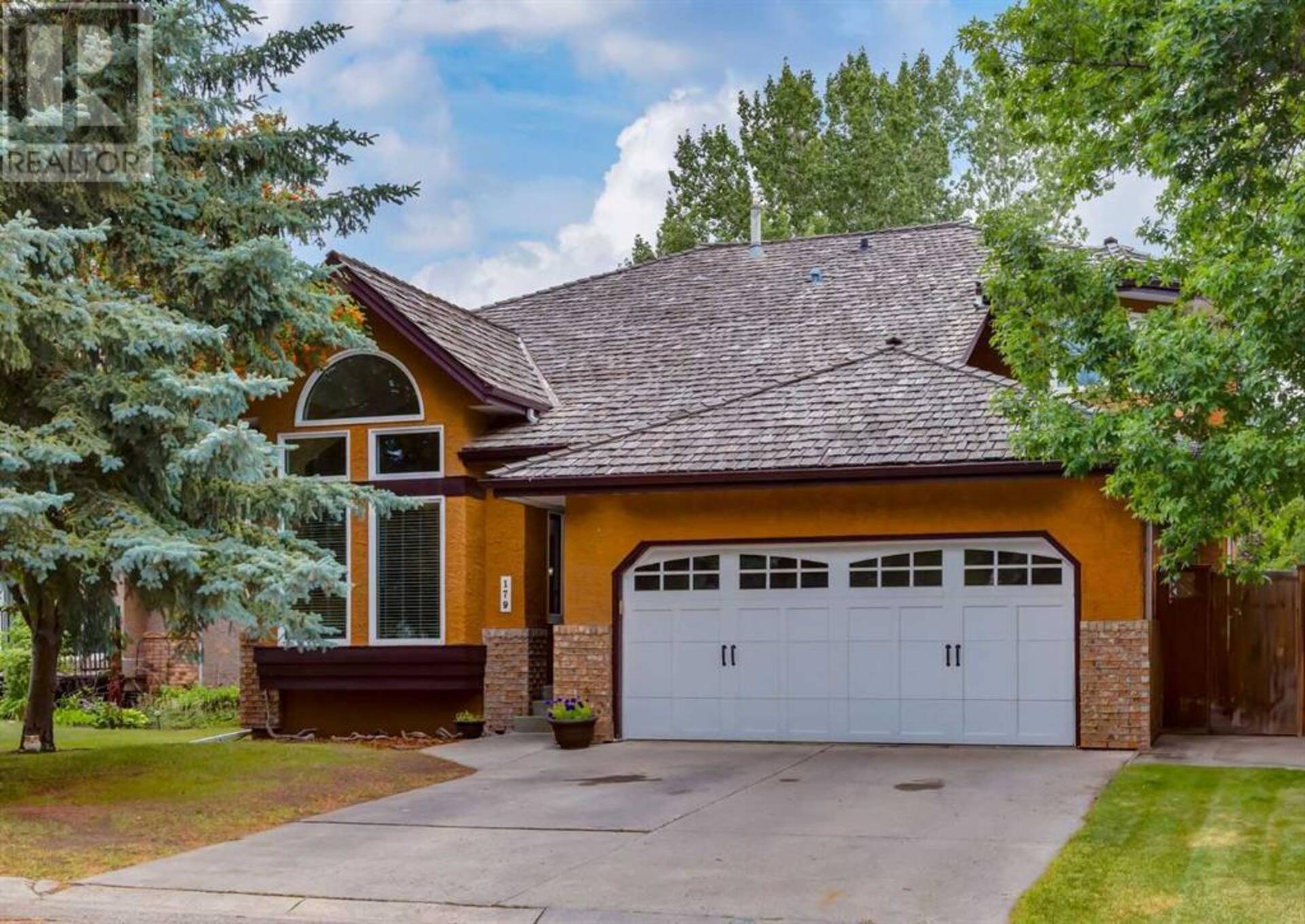 179 Scenic Park Crescent NW Calgary