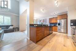 94 Aspen Hills Way SW Calgary