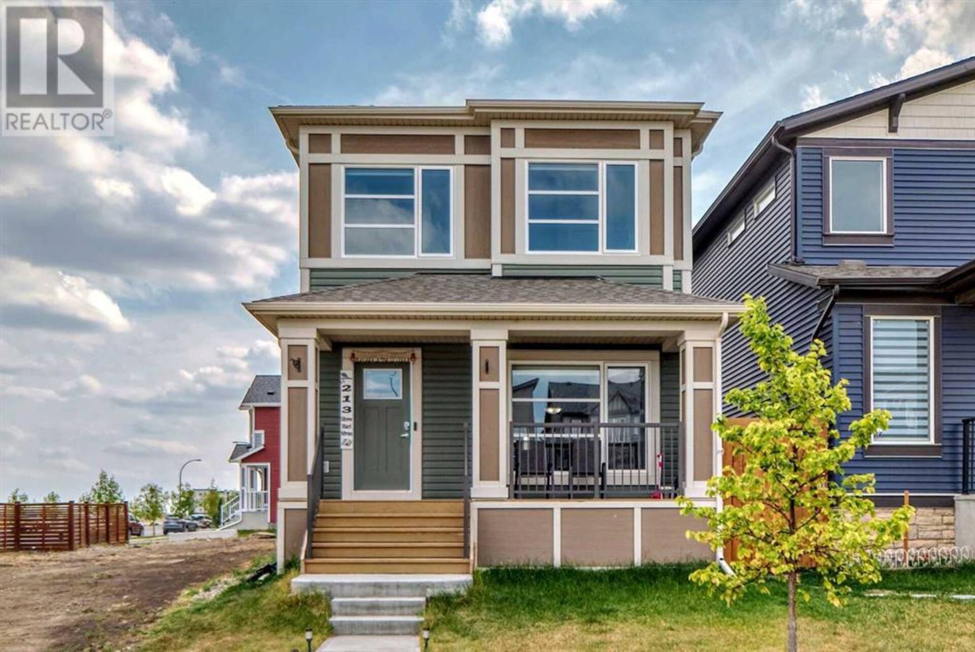 213 Livingston View NW Calgary