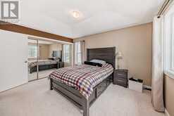 160 Sandringham Close NW Calgary