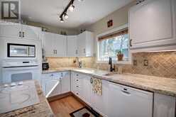 2009 21 Avenue SW Calgary