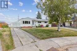 7524 Fleetwood Drive SE Calgary