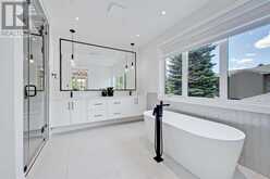 627 18 Avenue NW Calgary