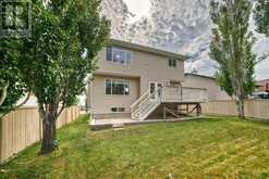 133 WEST LAKEVIEW Drive Chestermere