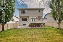 133 WEST LAKEVIEW Drive Chestermere